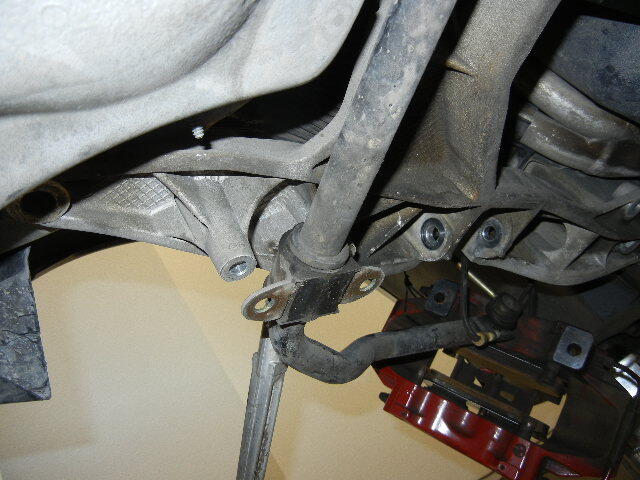 Porsche 996 Turbo removing front sway bar Porsche 996 Turbo removing front sway bar